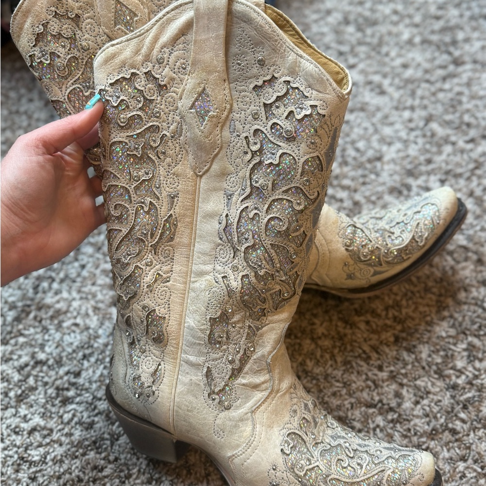 Corral Cream Heeled Boots with Intricate Embroidery